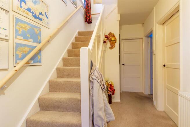 Hallway_DSC4314-HDR copy.jpg