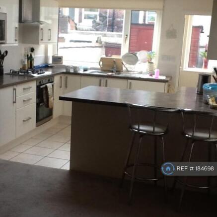 Kitchen  Breakfast Bar
