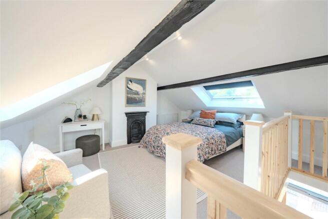 2 bed Semi-Detached for sale Image 5