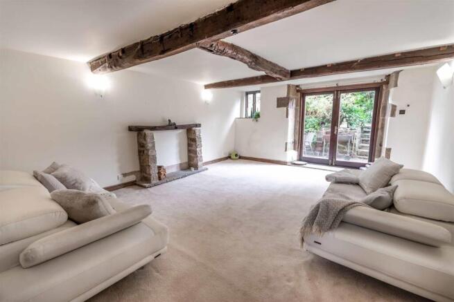 3 bed Barn Conversion for sale Image 3