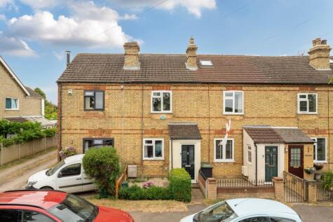 Clifton Road, Henlow, SG16
