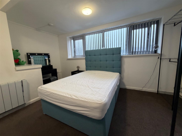 Bedroom 1.png