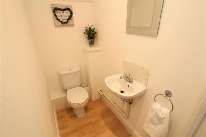 Gf Cloakroom
