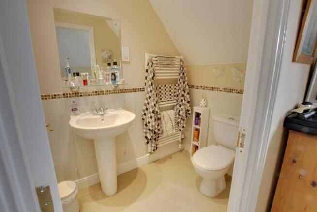 EN SUITE