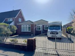 32, Hillylaid Road, Thornton-cleveleys FY5 4DZ