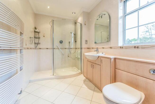 Ensuite