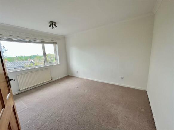 Bedroom 2.jpg