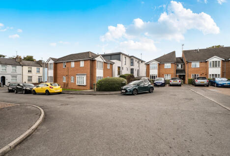 Swindon Close, Cheltenham, Gloucestershire, GL51
