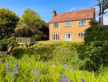 Bax Close, Storrington, RH20