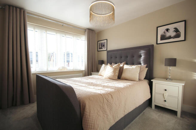 Main Bedroom 