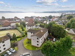 17, Rosedale Gardens, Helensburgh G84 7RW