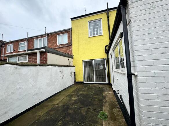 2 bed Terraced for sale Image 12