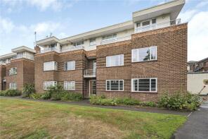 11a, Cole Court Lodge, London Road, Twickenham TW1 1HB