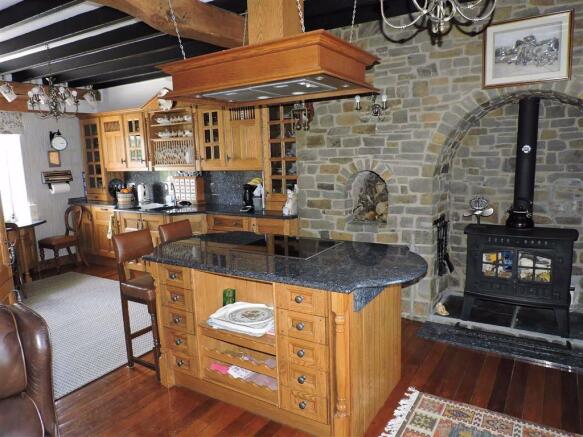 Kitchen ('L' Shaped)