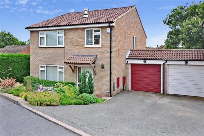 Driveway/Parking