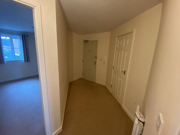 2 bed Flat to rent Image 9
