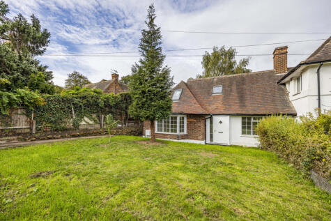 Sutton Passeys Crescent, Nottingham, NG8