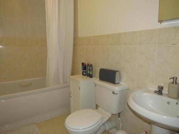 Photo 10