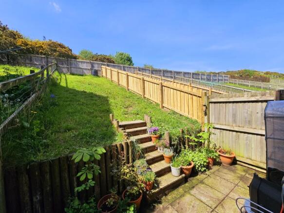 2 bed Terraced for sale Image 8