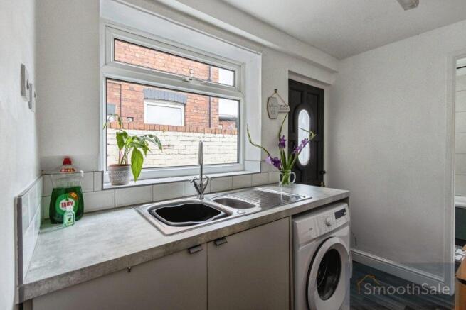 3 bed Terraced for sale Image 6