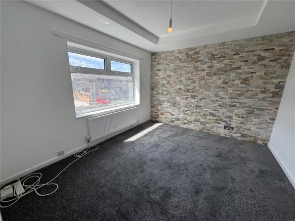 3 bed Terraced to rent Image 10