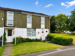 90, Newton Road, Northampton NN5 6ED