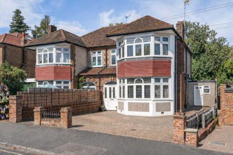 East View, Barnet, EN5