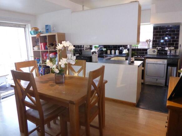 DINING KITCHEN