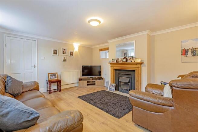 Reception Room-1.jpg