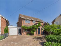 19, Arras Drive, Cottingham HU16 5LE