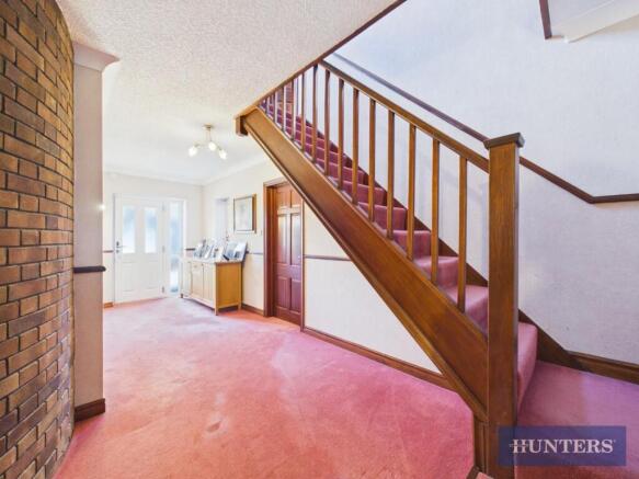 4 bed Detached for sale Image 7