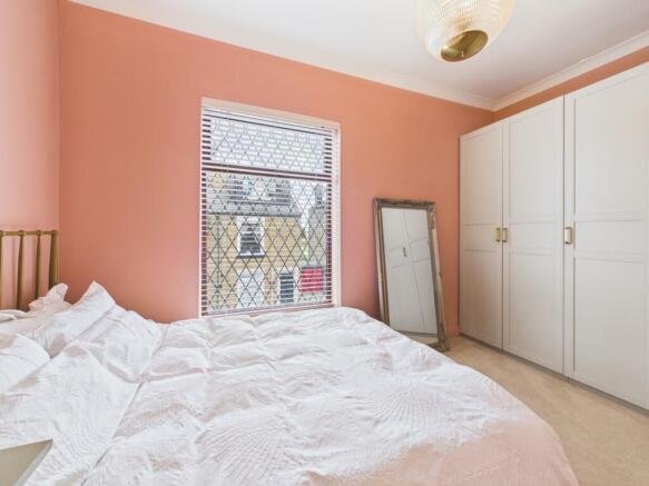 2 bed Semi-Detached for sale Image 9