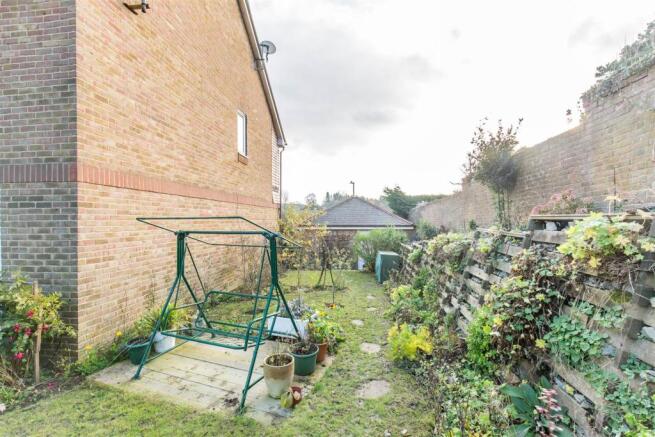 Side Garden.jpg