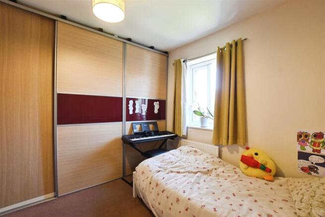 2 bed Terraced for sale Image 11