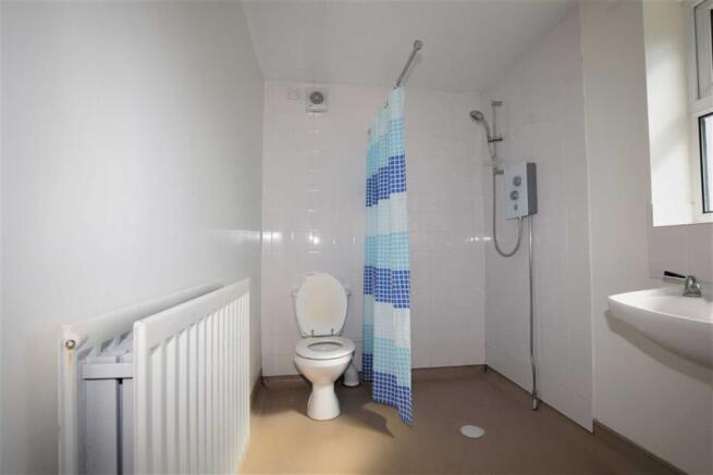 DOWNSTAIRS WET ROOM