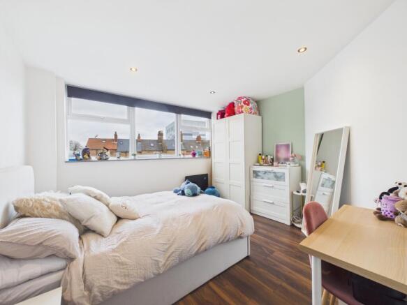 1 bed Apartment for sale Image 7