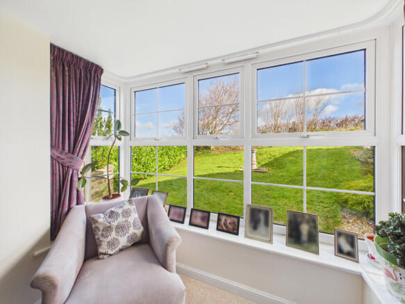 CAM05627G0-PR0038-STILL020