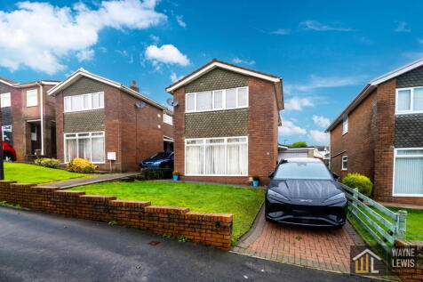 Forest Hill, Pontllanfraith, Blackwood, NP12 2PW
