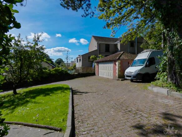 Double Garage