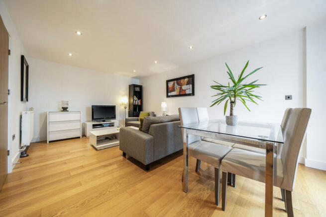 1421102-11-69aacd...