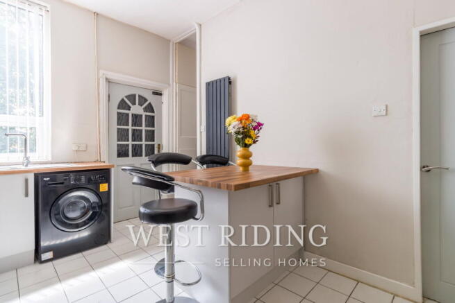 2 bed Terraced for sale Image 4