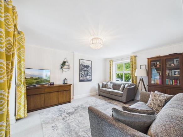 Peartree Close, Barlby, YO8 photo 4