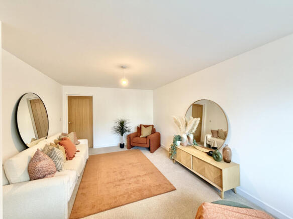4 bed Detached for sale Image 11