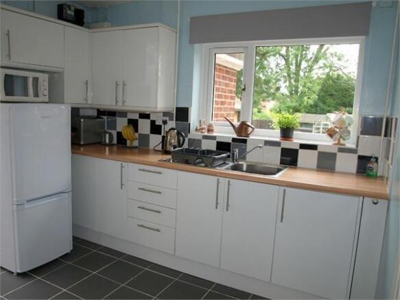 Fitted Kitchen