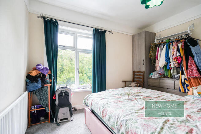 3 bed Terraced for sale Image 10