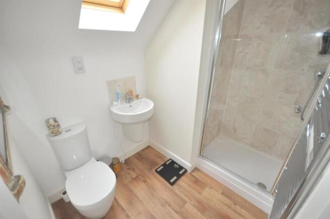 ENSUITE SHOWER ROOM