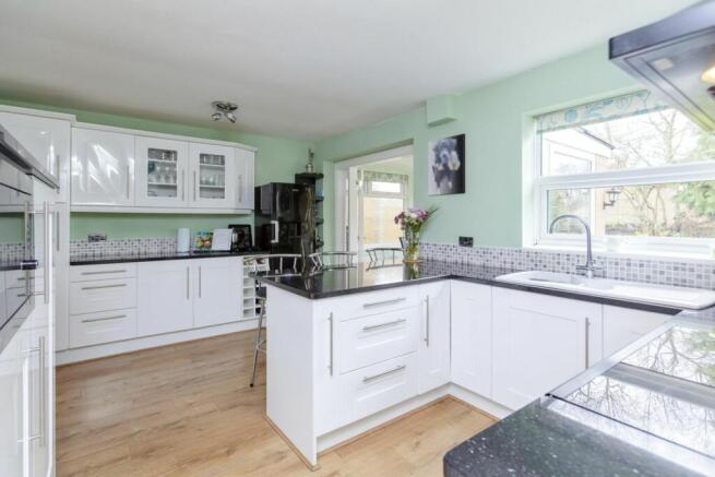 Kitchen/Breakfast