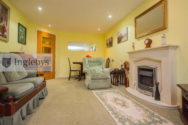 1 bed Apartment for sale Image 6