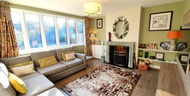 RECEPTION ROOM: