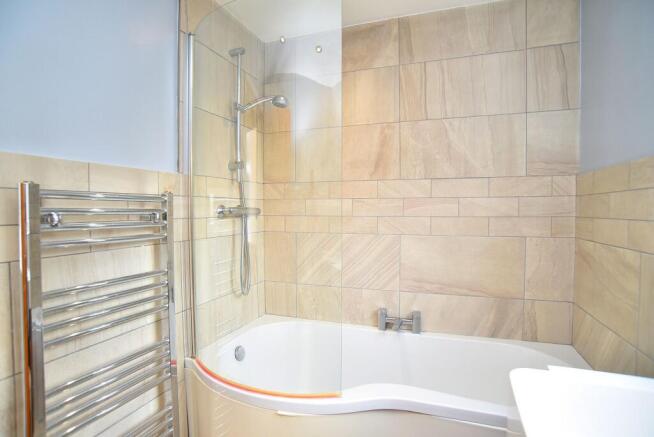2 bed Terraced for sale Image 12